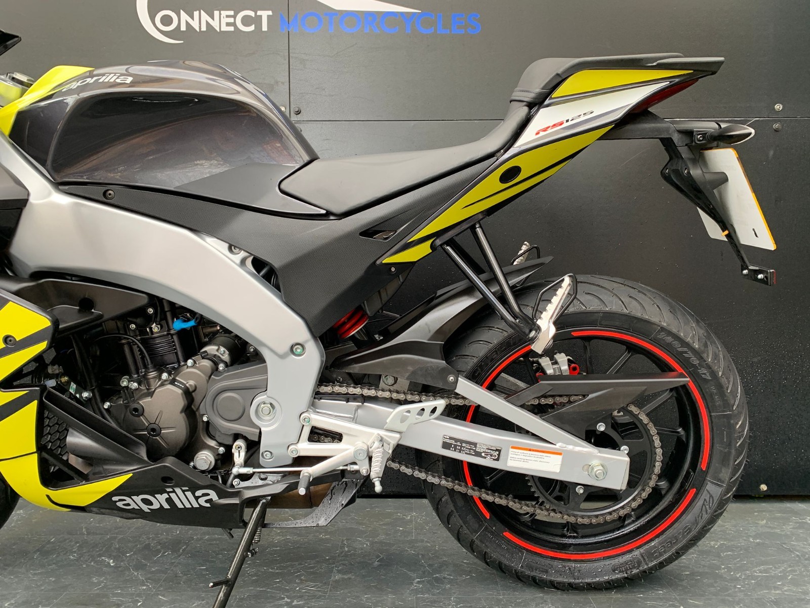 APRILIA RS4 125 E5+ LOW MILEAGE HPI CLEAR
