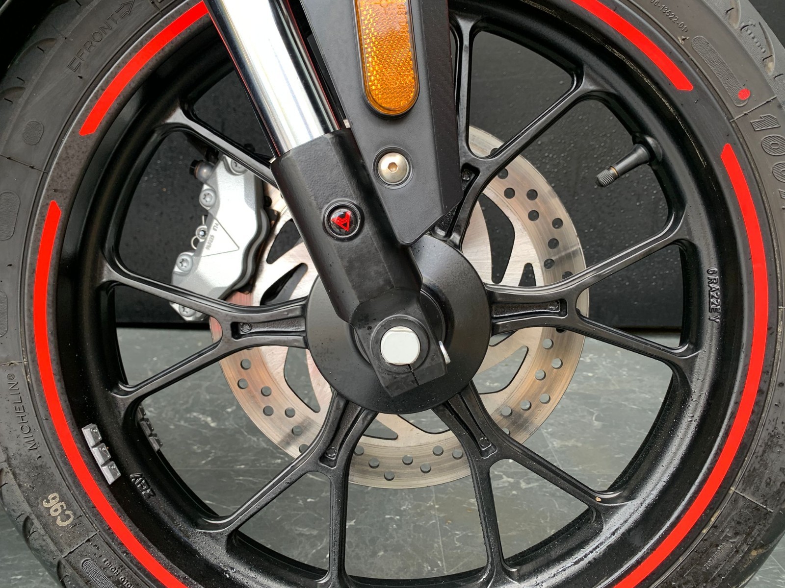 APRILIA RS4 125 E5+ LOW MILEAGE HPI CLEAR