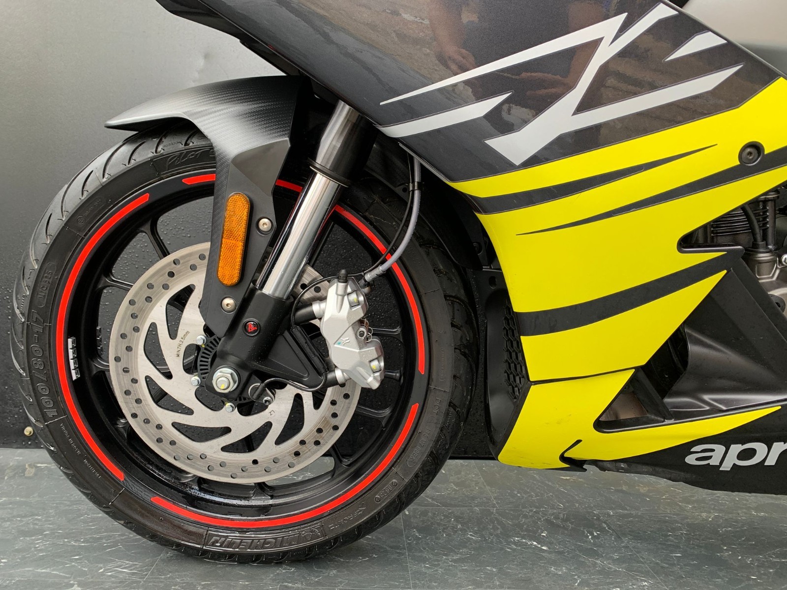 APRILIA RS4 125 E5+ LOW MILEAGE HPI CLEAR