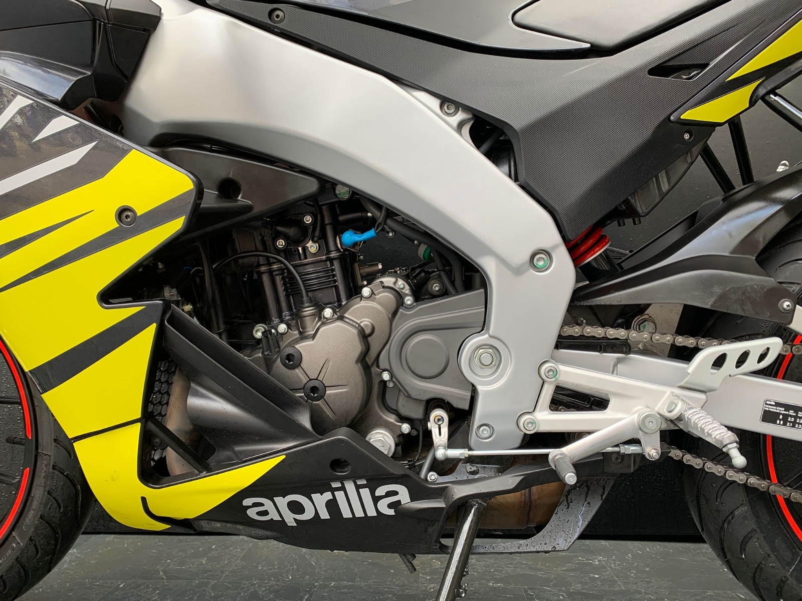 APRILIA RS4 125 E5+ LOW MILEAGE HPI CLEAR