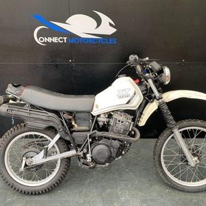 YAMAHA XT 400 1982 CLASSIC ENDURO/TRAILS PROJECT BIKE HPI CLEAR 1 OWNER