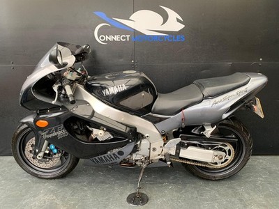 YAMAHA YZF1000R THUNDERACE 1996 PROJECT BIKE HPI CLEAR