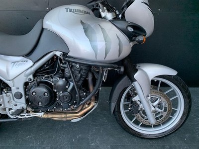 TRIUMPH TIGER 955i PROJECT BIKE HPI CLEAR