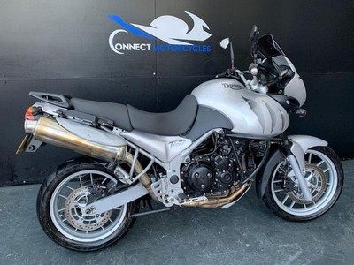 TRIUMPH TIGER 955i PROJECT BIKE HPI CLEAR