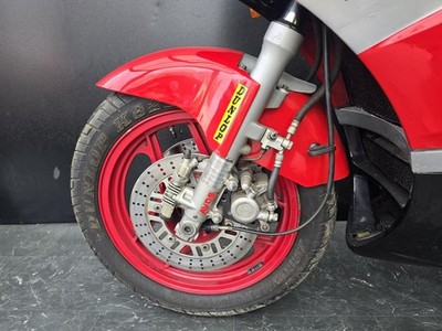 KAWASAKI GPZ600R 1985 PROJECT BIKE HPI CLEAR