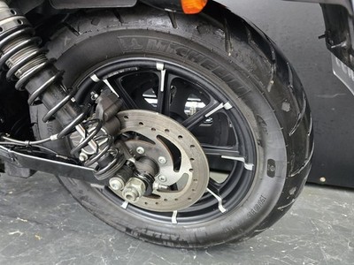 HARLEY-DAVIDSON XL 883 N IRON 19 LOW MILEAGE HPI CLEAR