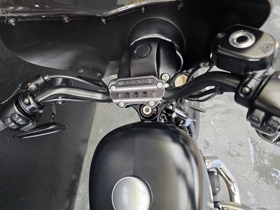 HARLEY-DAVIDSON XL 883 N IRON 19 LOW MILEAGE HPI CLEAR