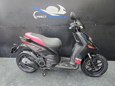 APRILIA SR MOTARD 125CC 2016 PROJECT SCOOTER