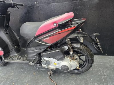 APRILIA SR MOTARD 125CC 2016 PROJECT SCOOTER