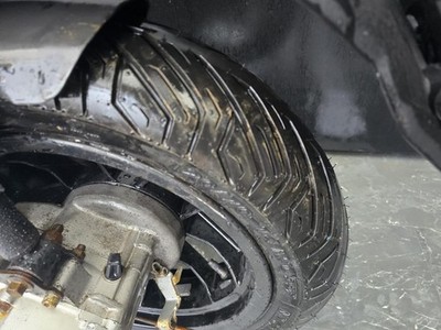 APRILIA SR MOTARD 125CC 2016 PROJECT SCOOTER