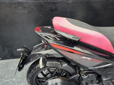 APRILIA SR MOTARD 125CC 2016 PROJECT SCOOTER
