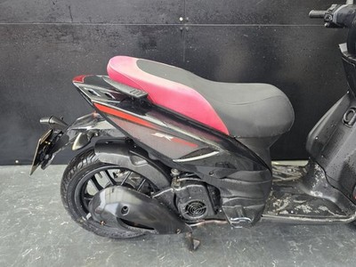 APRILIA SR MOTARD 125CC 2016 PROJECT SCOOTER