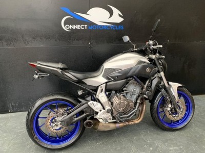 YAMAHA MT-07 2015 PROJECT BIKE HPI CLEAR LOW MILEAGE