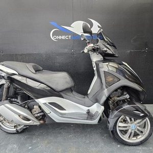 PIAGGIO MP3 300 YOURBAN LT PROJECT SCOOTER 2013 (62 PLATE) 1 OWNER HPI CLEAR