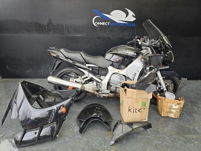 YAMAHA FJR1300 2002 PROJECT BIKE HPI CLEAR SPARES/REPAIRS