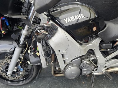 YAMAHA FJR1300 2002 PROJECT BIKE HPI CLEAR SPARES/REPAIRS
