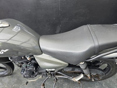 LEXMOTO ZSB 125cc PROJECT BIKE HPI CLEAR