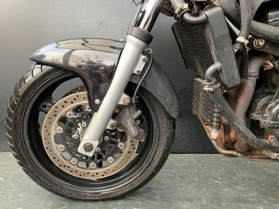 TRIUMPH SPRINT ST 955i PROJECT BIKE HPI CLEAR