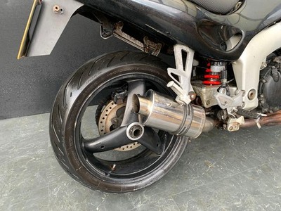 TRIUMPH SPRINT ST 955i PROJECT BIKE HPI CLEAR