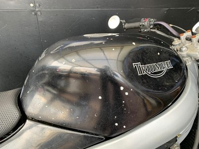 TRIUMPH SPRINT ST 955i PROJECT BIKE HPI CLEAR