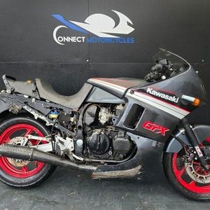 KAWASAKI GPX 400 1987 PROJECT BIKE HPI CLEAR