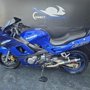 KAWASAKI ZZR 600 2003 PROJECT BIKE HPI CLEAR