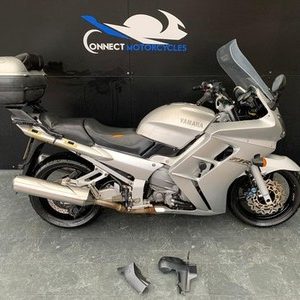 YAMAHA FJR1300 2001 PROJECT BIKE HPI CLEAR