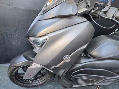 YAMAHA X-MAX 125cc PROJECT SCOOTER HPI CLEAR