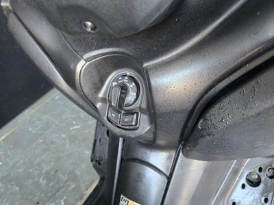 YAMAHA X-MAX 125cc PROJECT SCOOTER HPI CLEAR