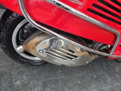 PIAGGIO VESPA GTS 125 IE PROJECT SCOOTER HPI CLEAR 1 OWNER