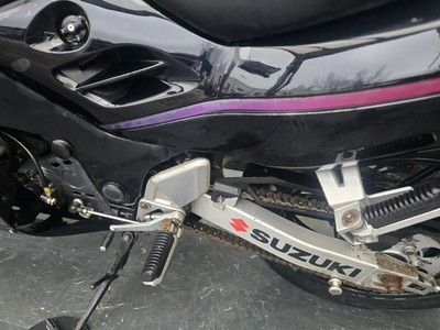 SUZUKI RF900 2002 PROJECT BIKE HPI CLEAR