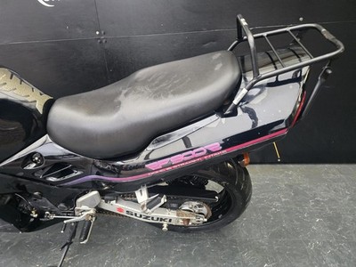 SUZUKI RF900 2002 PROJECT BIKE HPI CLEAR