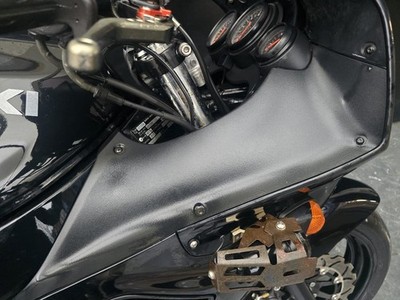 SUZUKI RF900 2002 PROJECT BIKE HPI CLEAR