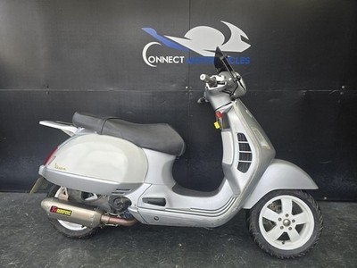 PIAGGIO VESPA GT 200 2006 LIGHT RUNNING PROJECT SCOOTER HPI CLEAR