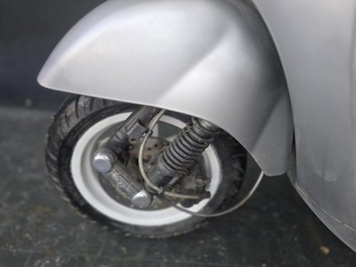 PIAGGIO VESPA GT 200 2006 LIGHT RUNNING PROJECT SCOOTER HPI CLEAR