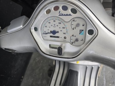 PIAGGIO VESPA GT 200 2006 LIGHT RUNNING PROJECT SCOOTER HPI CLEAR