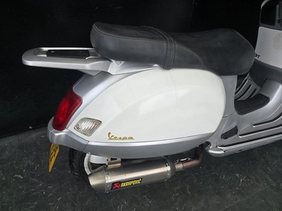 PIAGGIO VESPA GT 200 2006 LIGHT RUNNING PROJECT SCOOTER HPI CLEAR