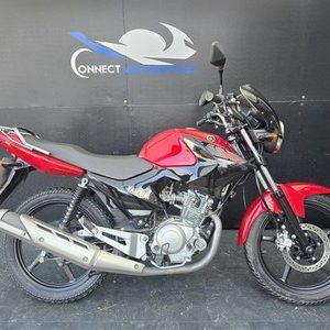 YAMAHA YBR 125 2012 LEARNER LEGAL LOW MILES HPI CLEAR