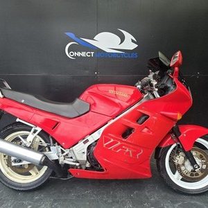 HONDA VFR 750 1989 PROJECT BIKE HPI CLEAR
