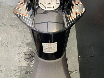 KTM 390 DUKE PROJECT BIKE 2016 HPI CLEAR