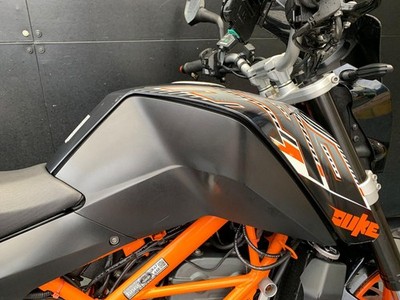 KTM 390 DUKE PROJECT BIKE 2016 HPI CLEAR