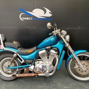 SUZUKI VS 600 INTRUDER CRUISER PROJECT BIKE 1996 HPI CLEAR