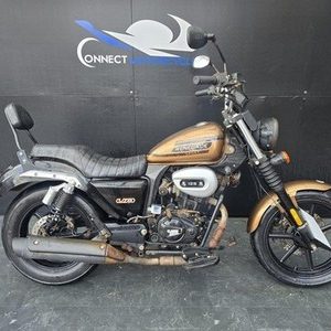 UM RENEGADE SPORT 125 PROJECT BIKE HPI CLEAR