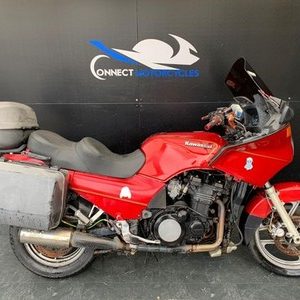 KAWASAKI GTR 1000 1988 PROJECT BIKE HPI CLEAR