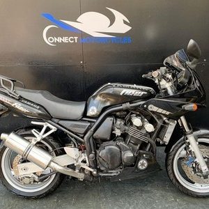 YAMHA FZS 600 FAZER PROJECT BIKE