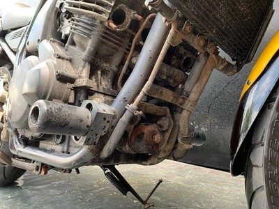 YAMAHA FZS 600 FAZER PROJECT BIKE HPI CLEAR
