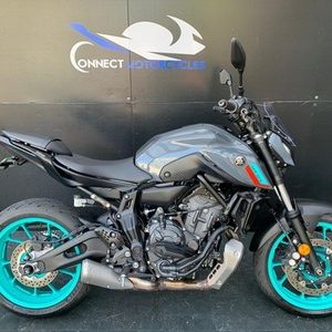 YAMAHA MT 07 VERY LOW MILEAGE HPI CLEAR