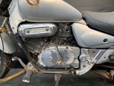 HYOSUNG GV-125 AQUILA 125cc 2004 PROJECT BIKE HPI CLEAR