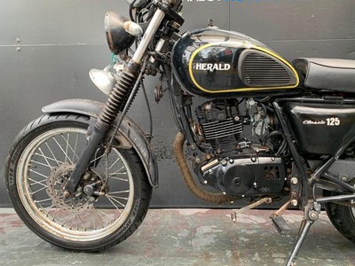 HERALD MOTOR COMPANY XF 125 LEARNER LEGAL PROJECT BIKE HPI CLEAR