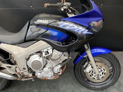 YAMAHA TDM 850 1998 PROJECT BIKE HPI CLEAR
